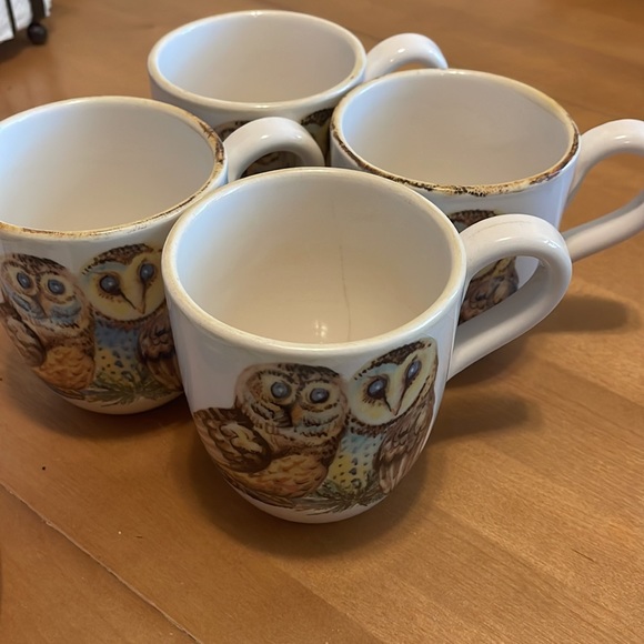 Vintage style owl salad plates and mugs - Picture 3 of 10